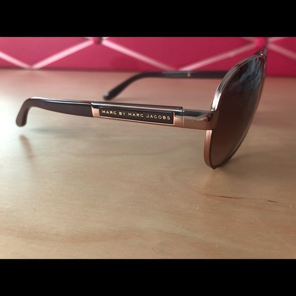 Marc Jacobs sunglasses - Picture 4 of 7
